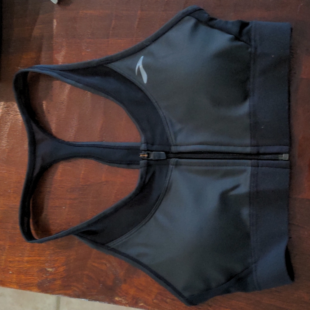 Brooks Zip Front Running Bra